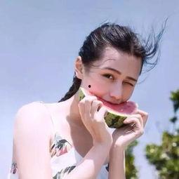 娱乐吃瓜酱头像女生图片,揭秘网红头像背后的时尚魅力